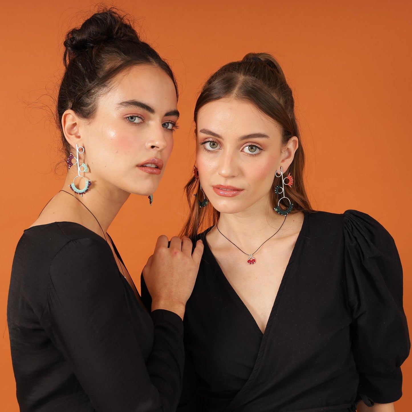 Aretes 4 Círculos Plateados