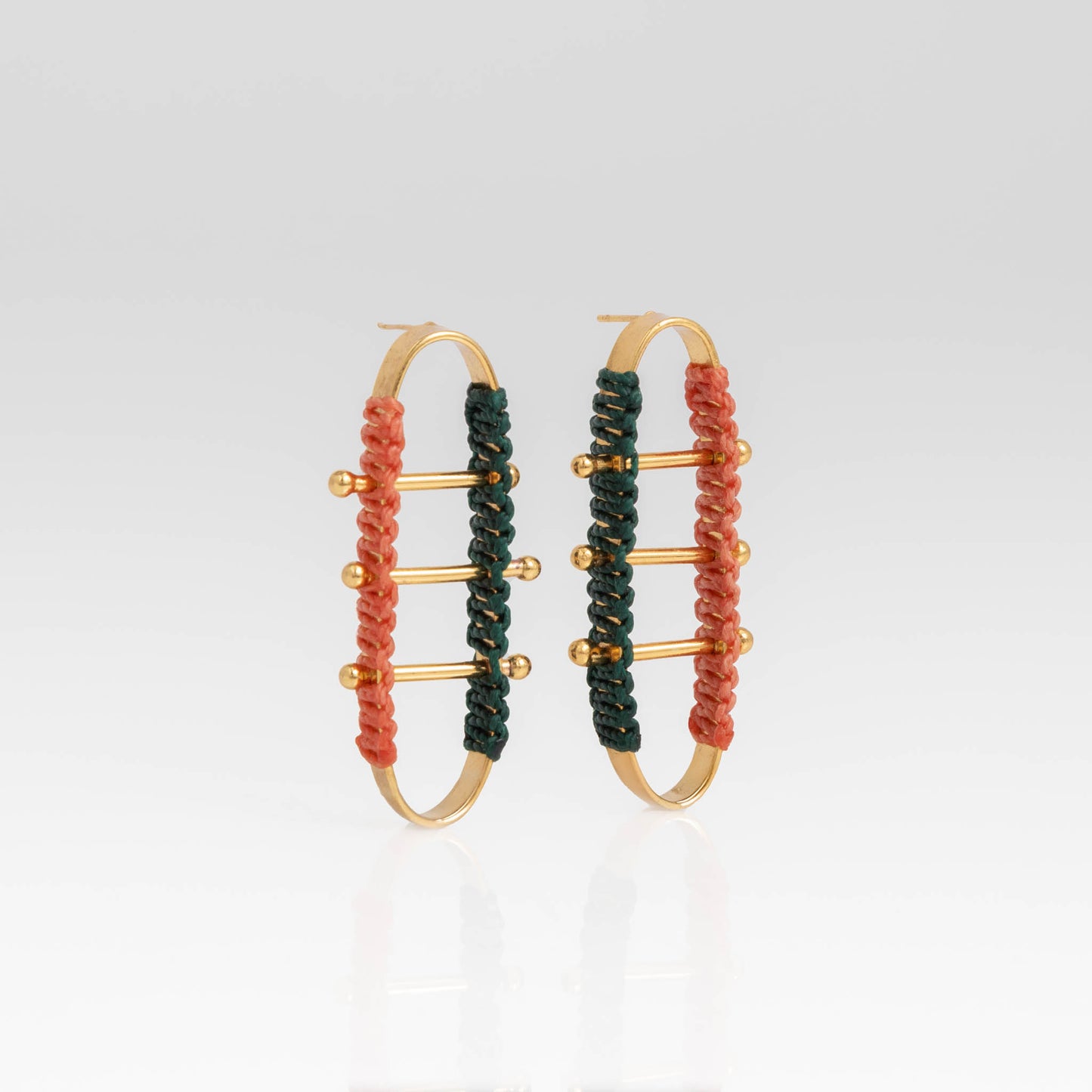 Aretes Clavija